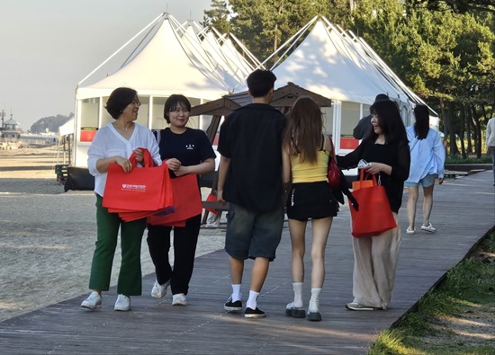 가정폭력예방캠페인_190042684_03.jpg